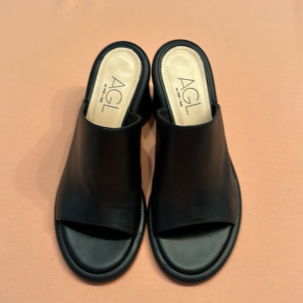 New AGL Platform Mules. Size 39.